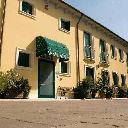 Albergo Corte Antica Villafranca di Verona Esterno foto