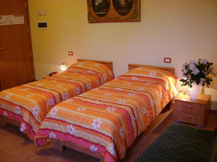 Albergo Corte Antica Villafranca di Verona Esterno foto