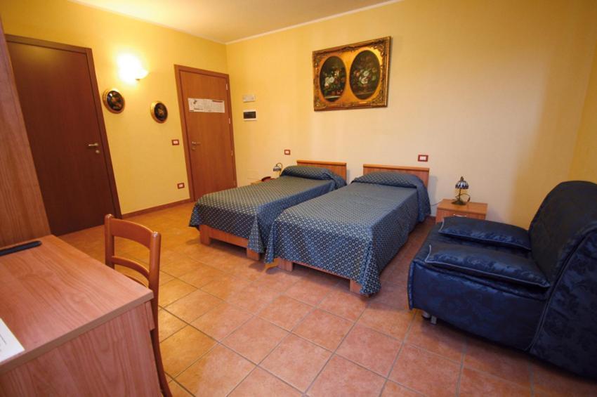 Albergo Corte Antica Villafranca di Verona Esterno foto