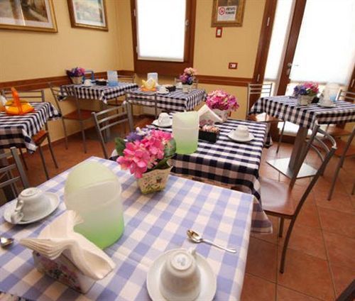 Albergo Corte Antica Villafranca di Verona Esterno foto